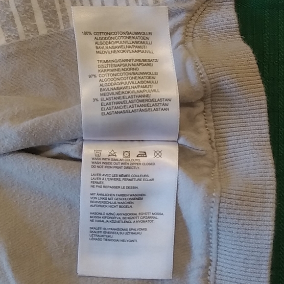 Mexx White and Gray Front Zipper Up Sweater - Picture 10 of 11